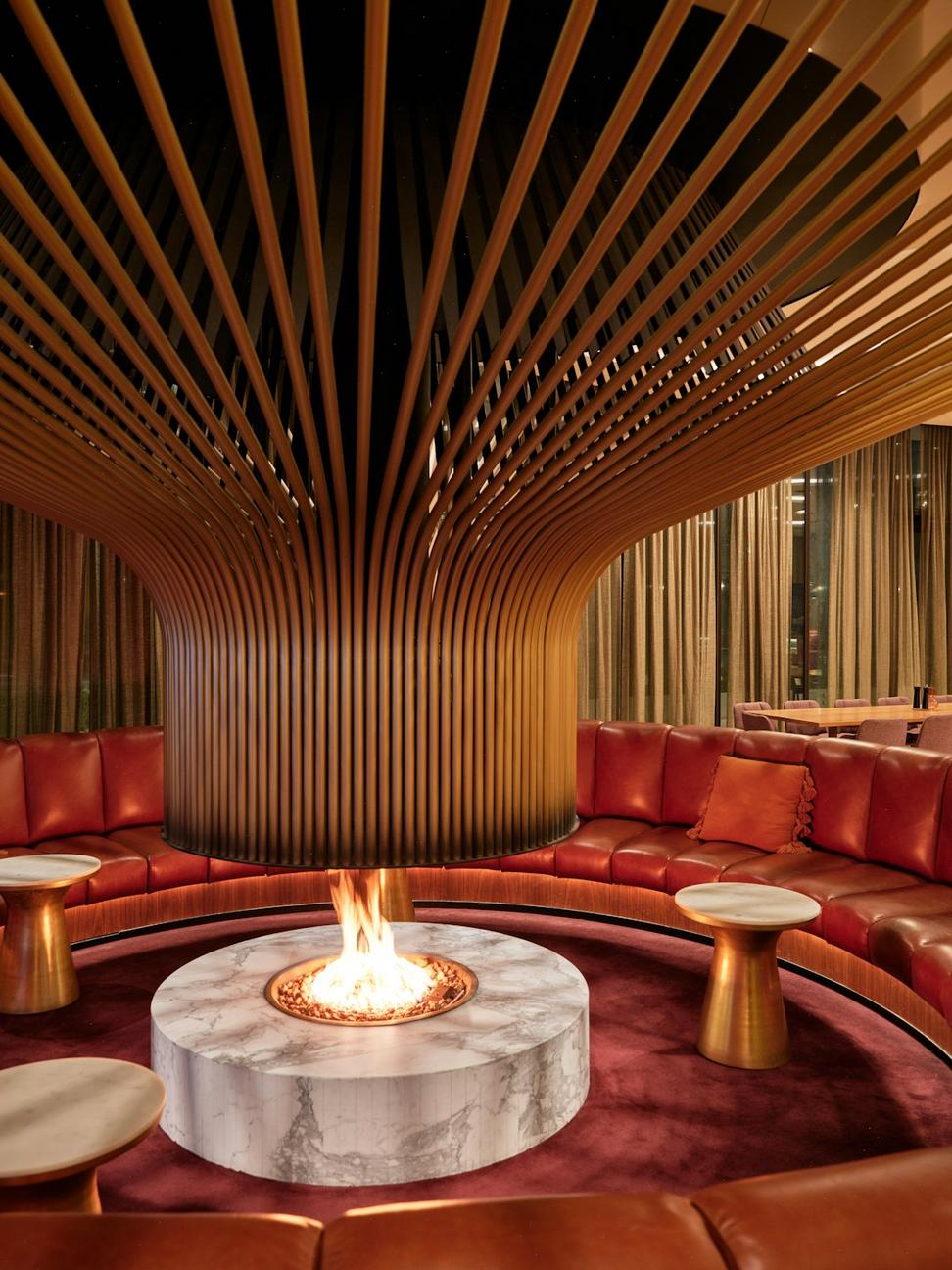 Ravenor Quinthal lobby